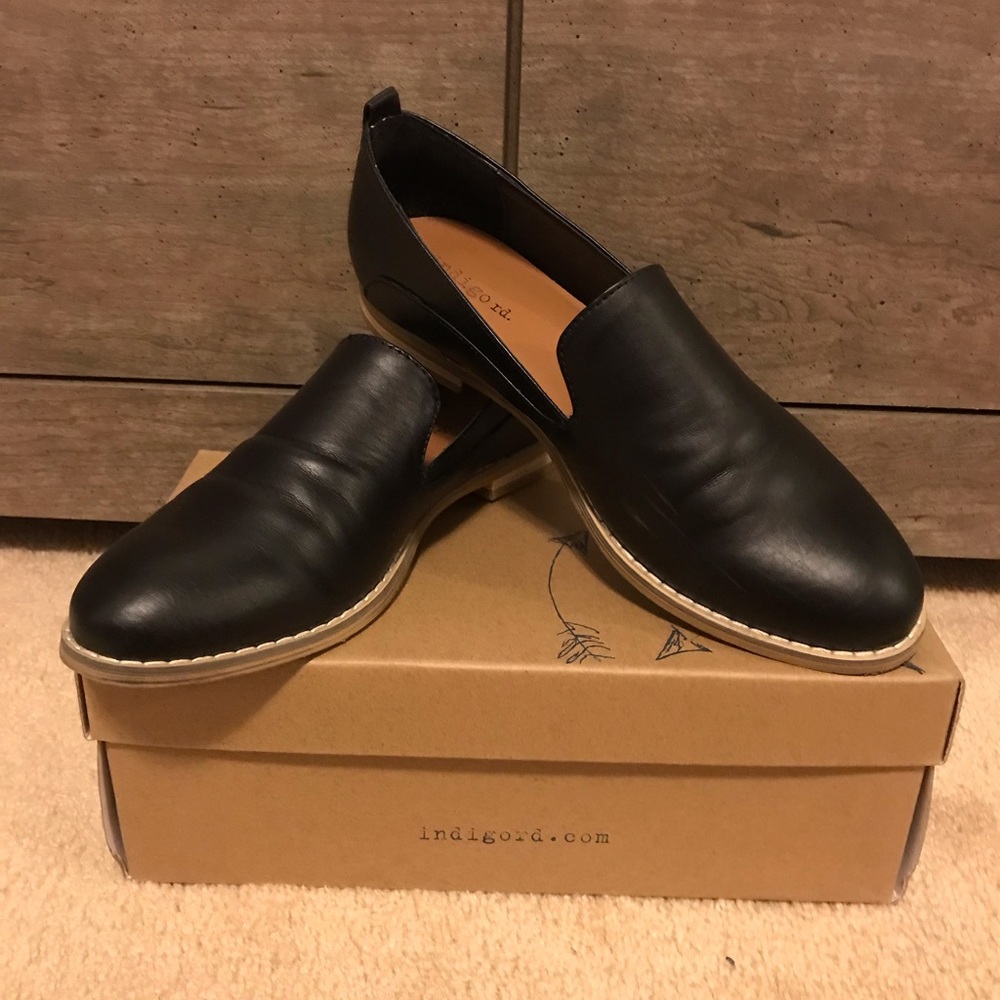 Business Casual Shoes- LIKE NEW